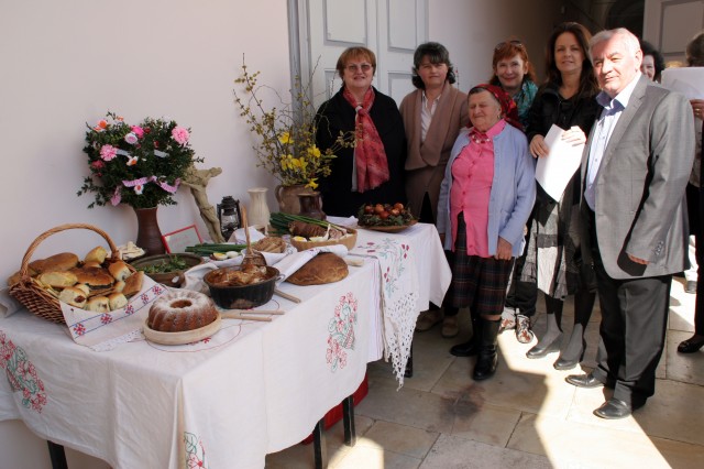 ODRŽANA KORIZMENO USKRSNA MANIFESTACIJA „ČEZ KORIZMU DO VUZMA“